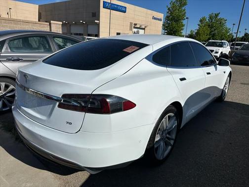 2015 Tesla Model S 70