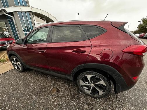 2016 Hyundai TUCSON Sport