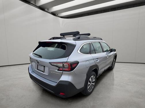 2024 Subaru Outback Base