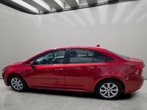 Barcelona Red Metallic 2021 Toyota Corolla LE