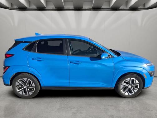 2023 Hyundai KONA EV SEL