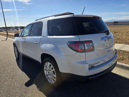 2016 GMC Acadia SLT-1