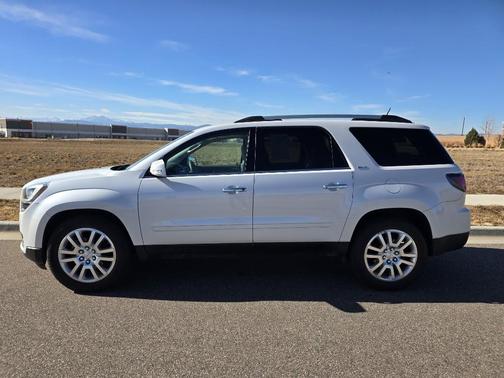 2016 GMC Acadia SLT-1
