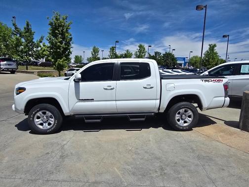 Super White 2021 Toyota Tacoma TRD Sport
