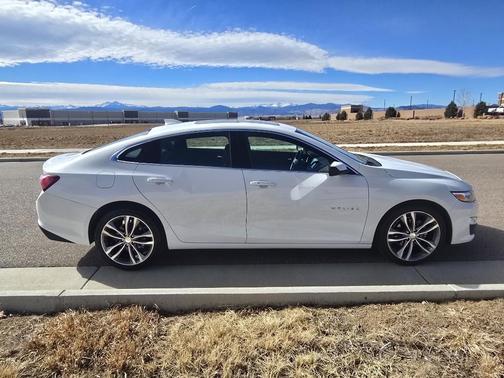 2024 Chevrolet Malibu FWD 2LT