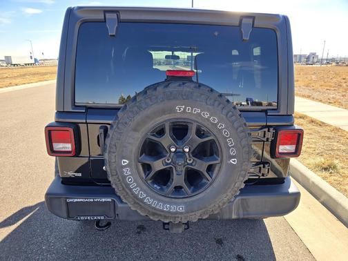 2020 Jeep Wrangler Unlimited Willys 4X4