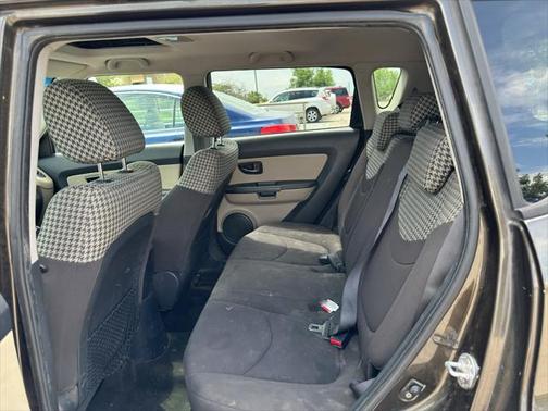 2010 Kia Soul !