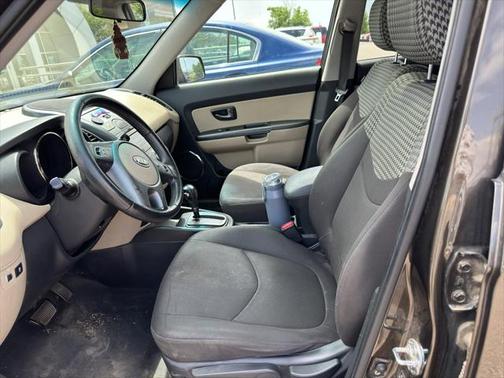 2010 Kia Soul !