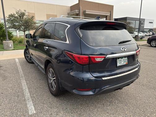 2017 INFINITI QX60 Base