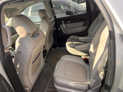 2011 GMC Acadia SLT-2