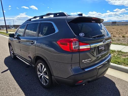 Magnetite Gray Metallic 2020 Subaru Ascent Limited 7-Passenger