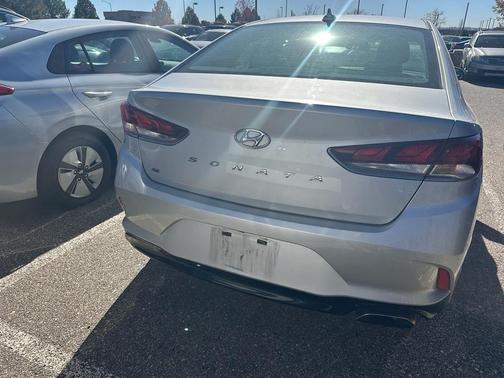 2019 Hyundai SONATA SE