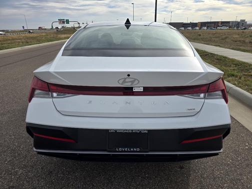 2025 Hyundai ELANTRA HEV Limited