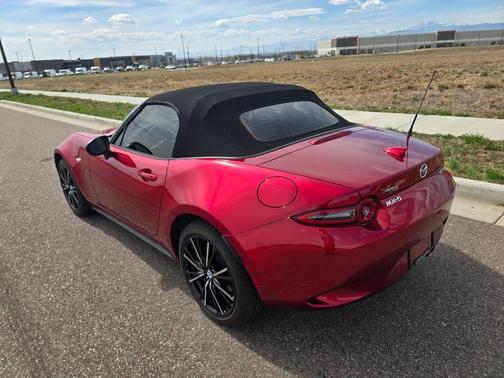 Soul Red Crystal Metallic 2025 Mazda MX-5 Miata Grand Touring