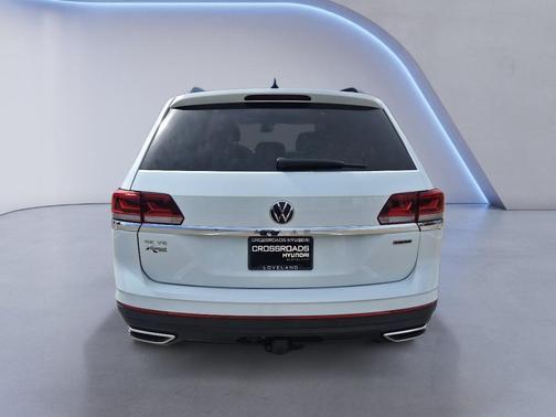 Pure White 2022 Volkswagen Atlas 3.6L SE w/Technology