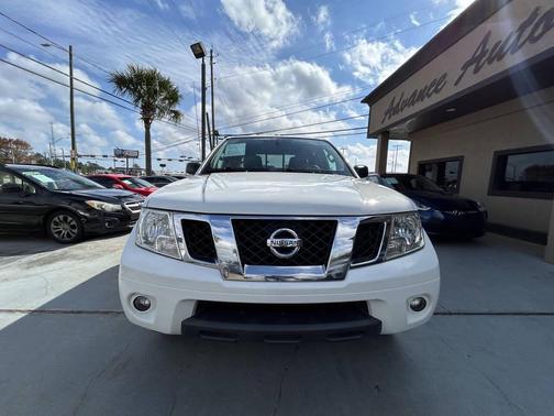 2016 Nissan Frontier SV
