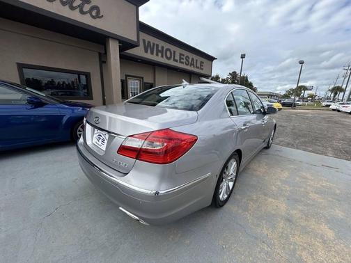 2013 Hyundai Genesis 3.8