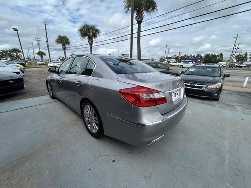 2013 Hyundai Genesis 3.8