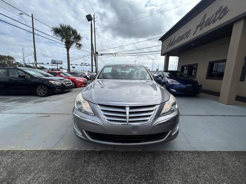 2013 Hyundai Genesis 3.8