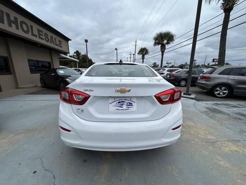 2019 Chevrolet Cruze LS