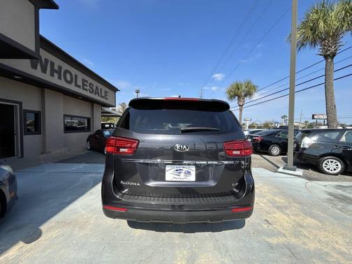 2021 Kia Sedona LX 4dr Mini Van