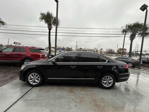 2016 Volkswagen Passat 1.8T S 4dr Sedan