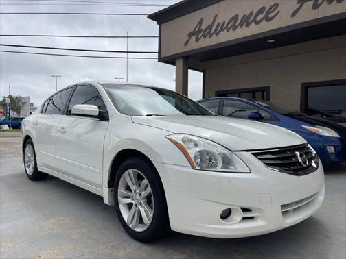 2010 Nissan Altima 3.5 SR