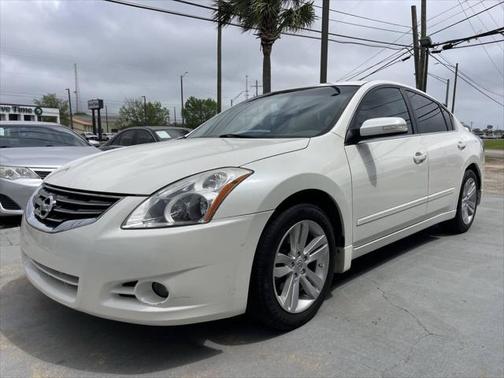 2010 Nissan Altima 3.5 SR