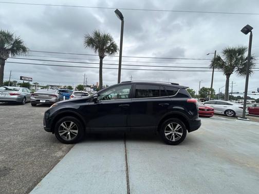 Galactic Aqua Mica 2018 Toyota RAV4 XLE