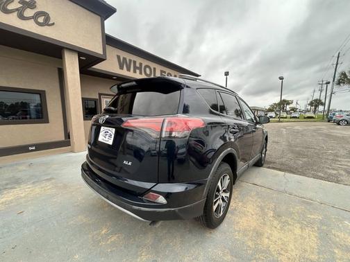 Galactic Aqua Mica 2018 Toyota RAV4 XLE