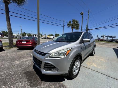 Silver 2015 Ford Escape SE
