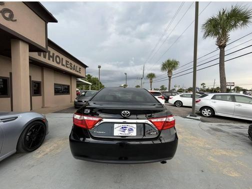 2017 Toyota Camry XLE
