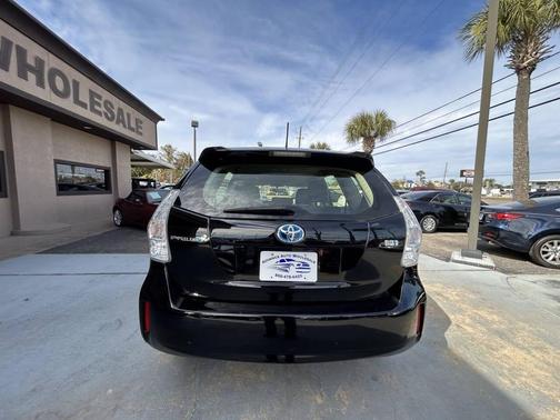 2014 Toyota Prius v Three
