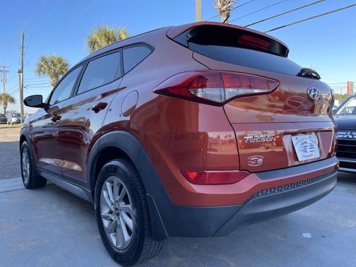2017 Hyundai TUCSON SE Plus
