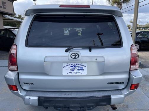 2004 Toyota 4Runner SR5 V8
