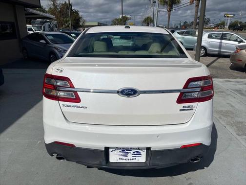 2014 Ford Taurus SEL 4dr Sedan