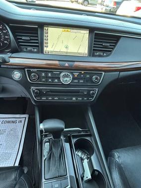 2017 Kia Cadenza Premium