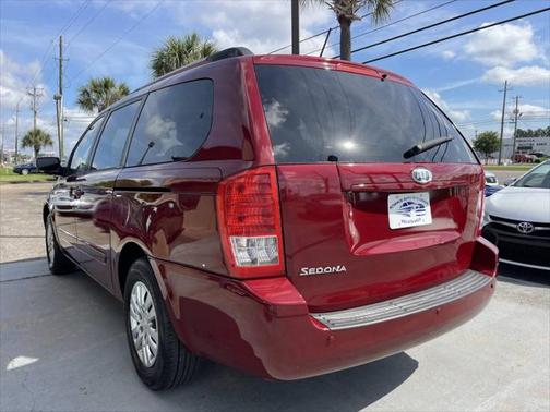 2012 Kia Sedona LX