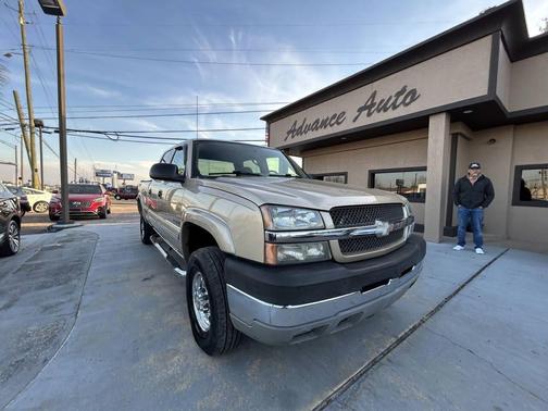 2004 Chevrolet Silverado 2500 LS H/D Crew Cab