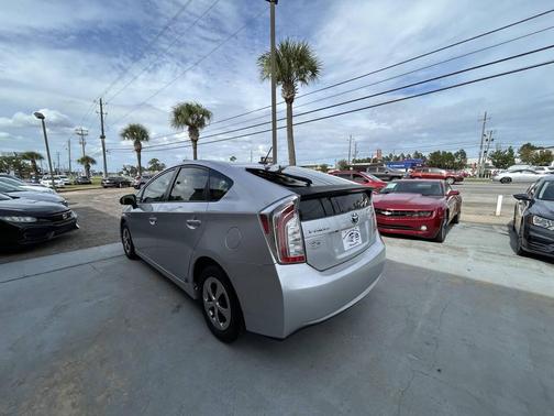 2012 Toyota Prius Two