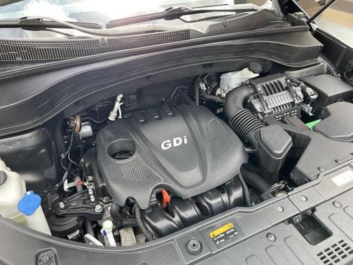 Black 2015 Kia Sorento LX