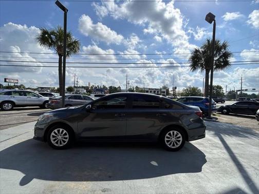 2019 Kia Forte FE 4dr Sedan 6M