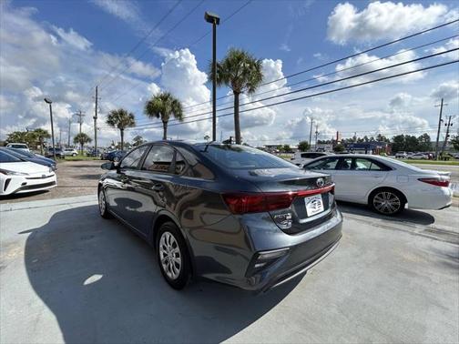 2019 Kia Forte FE 4dr Sedan 6M