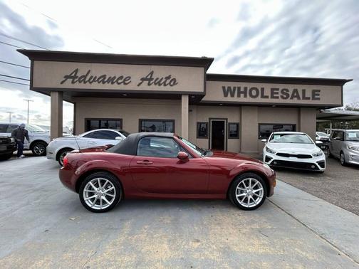 2010 Mazda MX-5 Miata Touring 2dr Convertible 6A