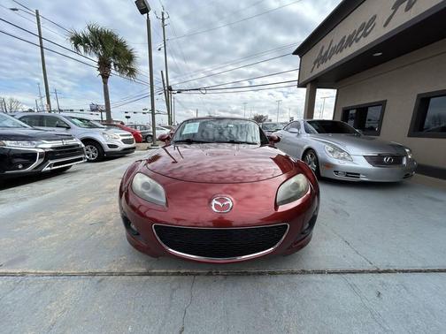 2010 Mazda MX-5 Miata Touring 2dr Convertible 6A