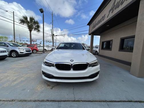 2018 BMW 530 530i xDrive AWD 4dr Sedan