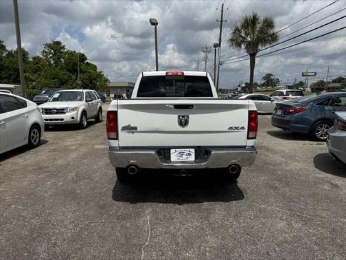 2015 RAM 1500 SLT