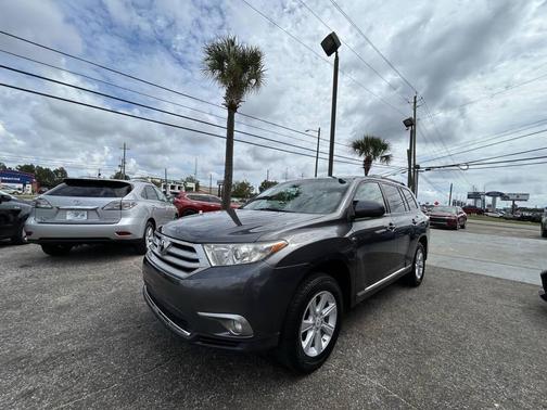 2012 Toyota Highlander SE
