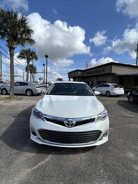 2014 Toyota Avalon Hybrid XLE Premium