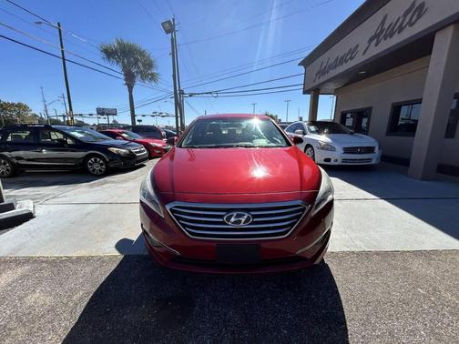 2015 Hyundai SONATA SE